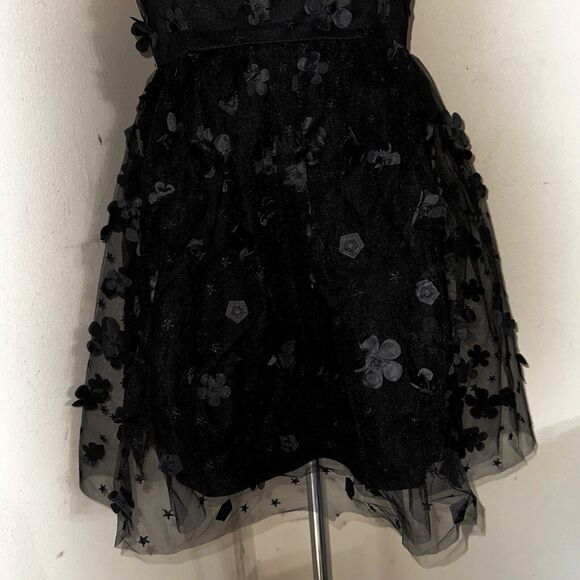 NWT TRIXXI Black Floral Appliqué Tulle Mini Dress Juniors Size Medium - Picture 3 of 12